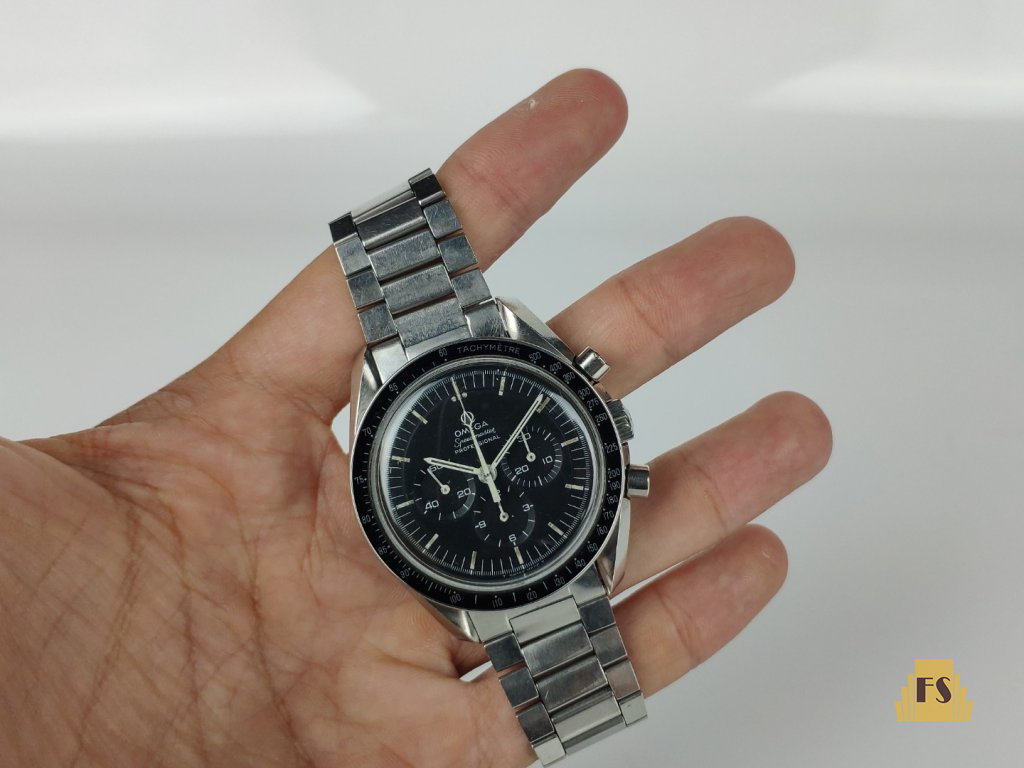 Omega Speedmaster Professional